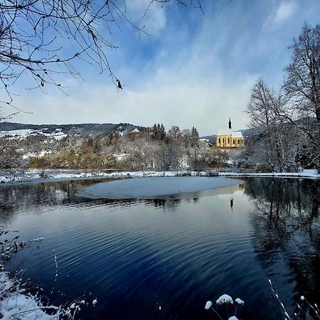 Gaestehaus Biobauernhof Mandl ムーラウ エクステリア 写真